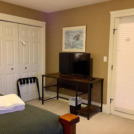 Appartamento Neckpoint Treasure Nanaimo Esterno foto